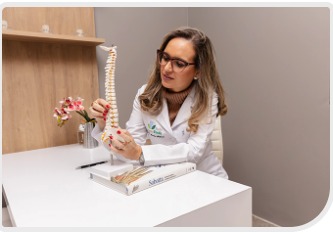 Atendimento no Studio Casa Verde com avaliação postural